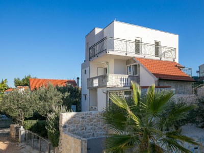 Apartment Two bedroom apartment with terrace and sea view Sevid, Trogir A-19105-b - Outdoor photo 8