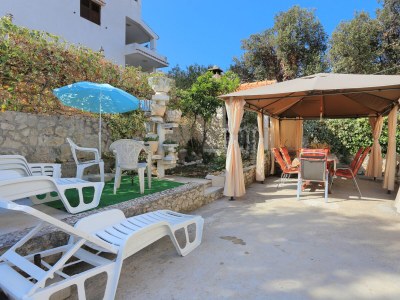 Apartment Two bedroom apartment with terrace and sea view Sevid, Trogir A-19105-b - Outdoor photo 11