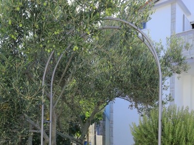 Apartment Two bedroom apartment with terrace and sea view Sevid, Trogir A-19105-b - Outdoor photo 22