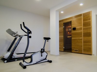 Apartment One bedroom apartment with air-conditioning Makarska A-19147-a - Outdoor photo 10