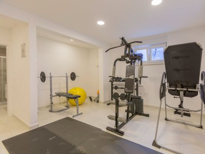 Apartment One bedroom apartment with air-conditioning Makarska A-19147-a - Outdoor photo 14