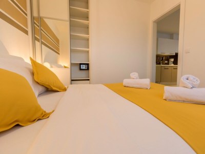 Apartment One bedroom apartment with air-conditioning Makarska A-19147-a - Outdoor photo 23