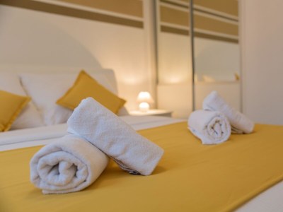 Apartment One bedroom apartment with air-conditioning Makarska A-19147-a - Outdoor photo 24