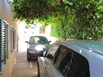 Apartment Two bedroom apartment with terrace and sea view Arbanija, Čiovo A-18797-a - Outdoor photo 14