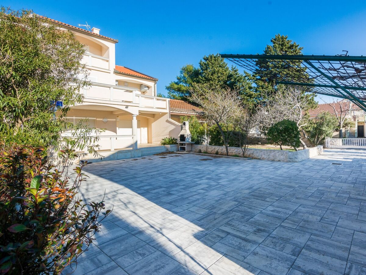 Apartment Studio flat with balcony and sea view Vir AS-18592-a - Outdoor photo 3