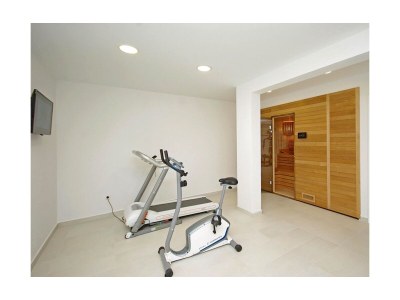 Apartment One bedroom apartment with terrace and sea view Makarska A-19147-e - Outdoor photo 14