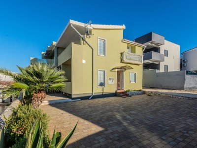 Apartment Studio flat with balcony and sea view Vir - Lozice, Vir AS-18593-a - Outdoor photo 6