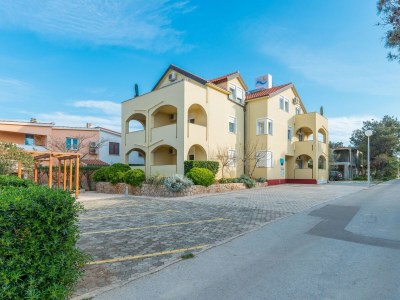 Apartment Two bedroom apartment with terrace Vir A-18603-b - Outdoor photo 4