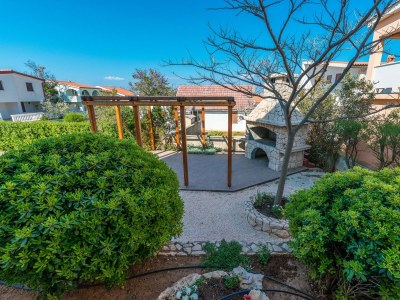 Apartment Two bedroom apartment with terrace Vir A-18603-b - Outdoor photo 9