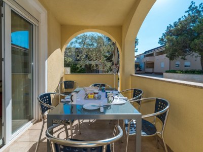 Apartment Two bedroom apartment with terrace Vir A-18603-b - Outdoor photo 25