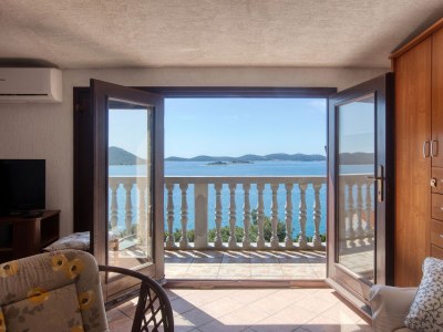 Apartment Two bedroom apartment with balcony and sea view Drage, Biograd A-19189-c - Outdoor photo 15