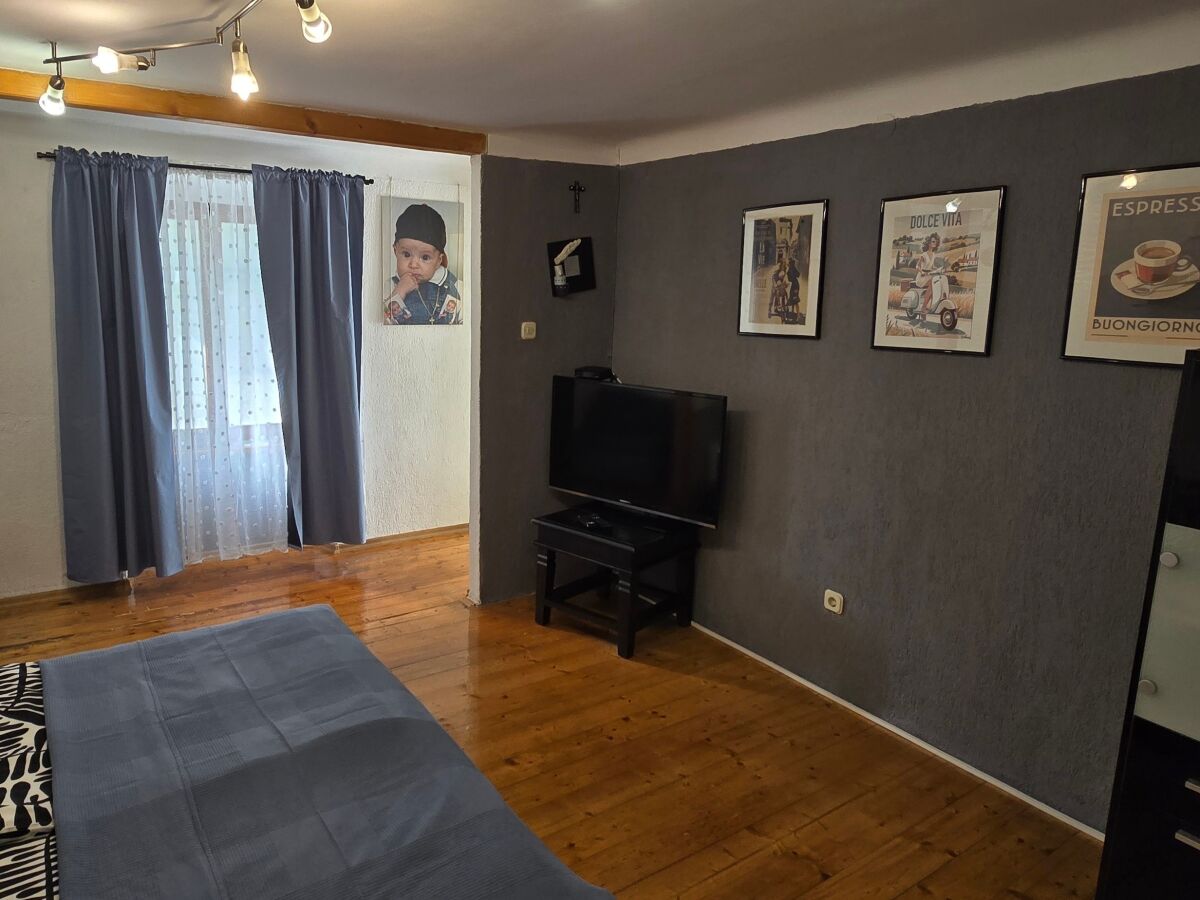 Apartment One bedroom apartment with terrace Veli Lošinj, Lošinj A-19196-a