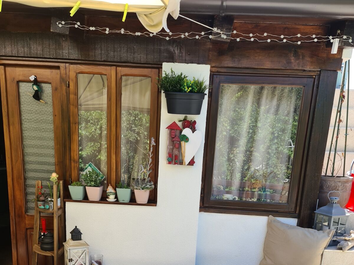 Apartment One bedroom apartment with terrace Veli Lošinj, Lošinj A-19196-a - Outdoor photo 4