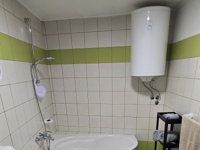 Apartment One bedroom apartment with terrace Veli Lošinj, Lošinj A-19196-a - Outdoor photo 11