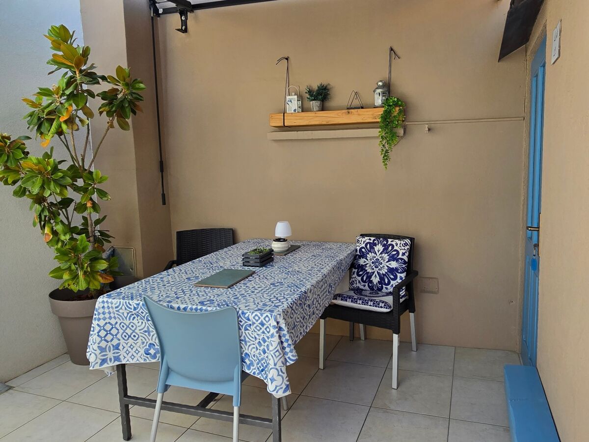 Apartment Studio flat with terrace Veli Lošinj, Lošinj AS-19196-a