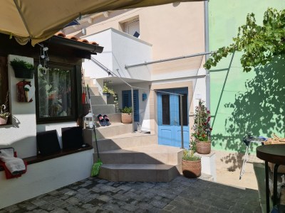 Apartment Studio flat with terrace Veli Lošinj, Lošinj AS-19196-a - Outdoor photo 3