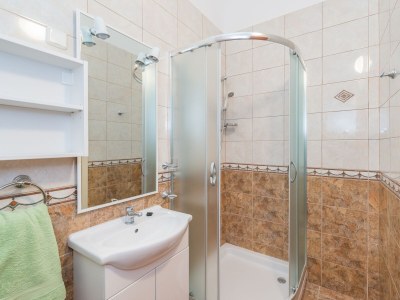 Apartment Three bedroom apartment with balcony and sea view Vir A-18603-g - Outdoor photo 21