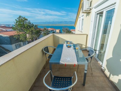 Apartment Three bedroom apartment with balcony and sea view Vir A-18603-g - Outdoor photo 24