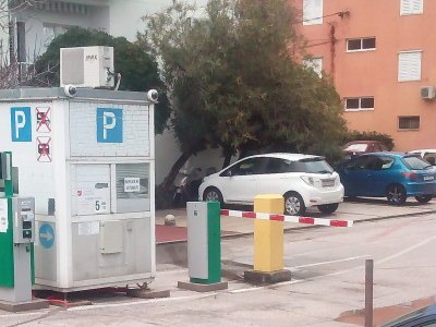 Apartment One bedroom apartment with balcony and sea view Makarska A-19202-b - Outdoor photo 9