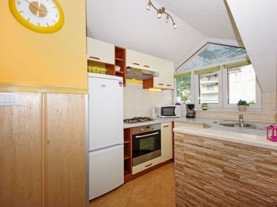 Apartment One bedroom apartment with balcony and sea view Makarska A-19202-b - Outdoor photo 20