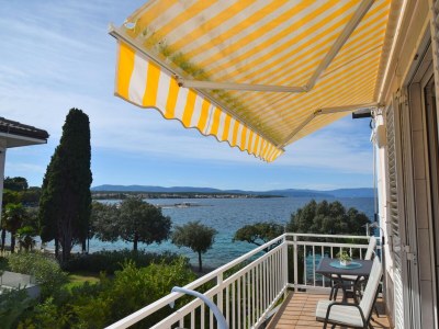 Apartment Studio flat with balcony and sea view Malinska, Krk AS-19314-a - Outdoor photo 12