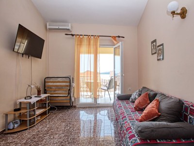Apartment Two bedroom apartment with balcony and sea view Biograd na Moru, Biograd A-18665-c - Outdoor photo 12