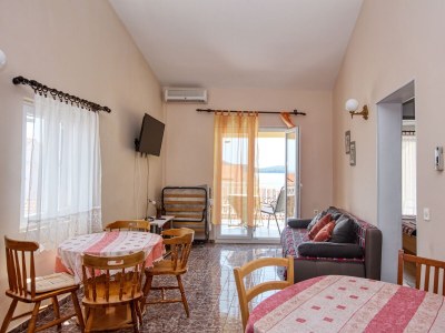 Apartment Two bedroom apartment with balcony and sea view Biograd na Moru, Biograd A-18665-c - Outdoor photo 14