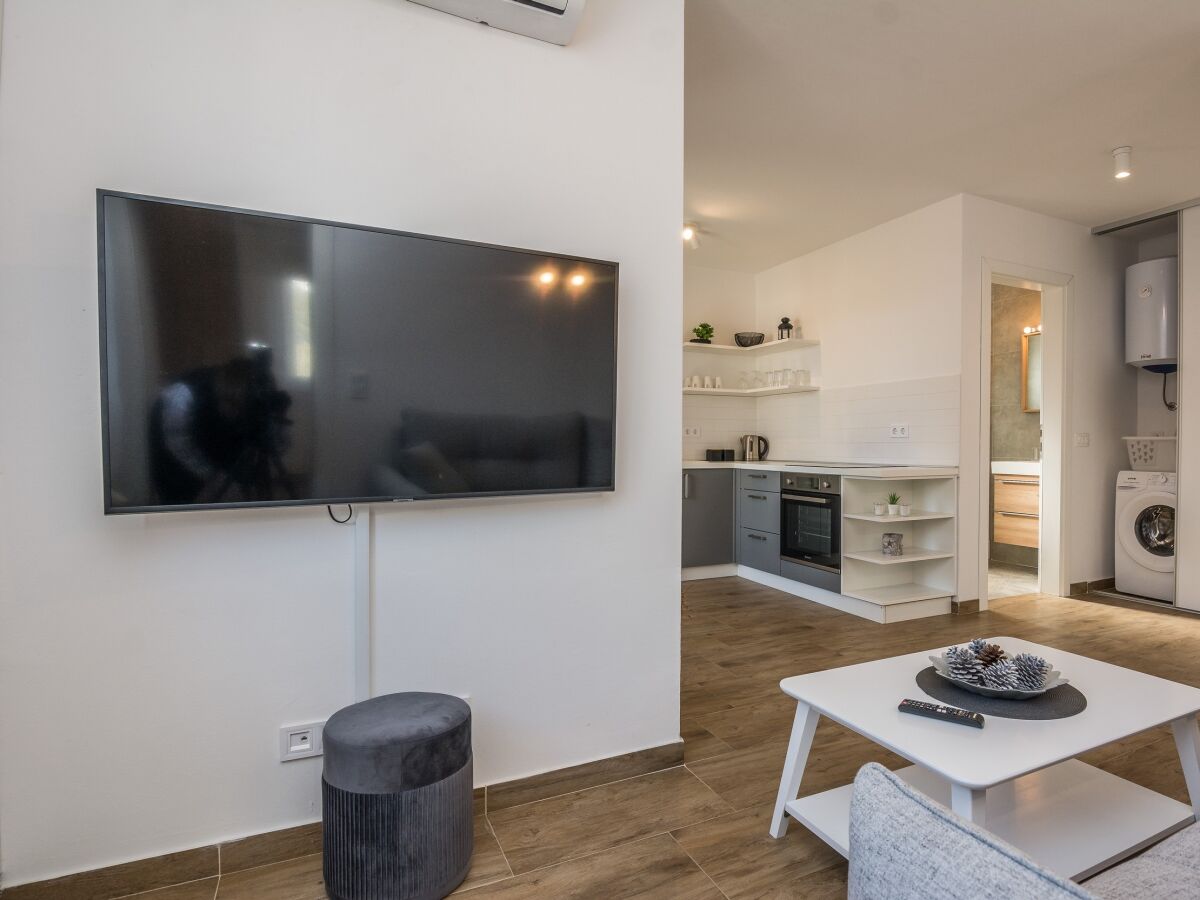 Apartment One bedroom apartment with terrace Vir A-19332-a