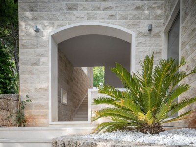 Apartment Two bedroom apartment with balcony and sea view Brela, Makarska A-19345-c - Outdoor photo 11