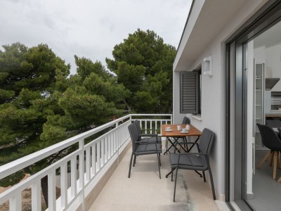 Apartment Two bedroom apartment with balcony and sea view Brela, Makarska A-19345-c - Outdoor photo 23