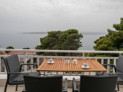 Apartment Two bedroom apartment with balcony and sea view Brela, Makarska A-19345-c - Outdoor photo 25