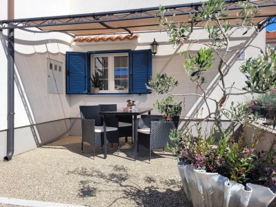 Apartment Apartments by the sea Porat, Krk - 19348 in Malinska - Apartment