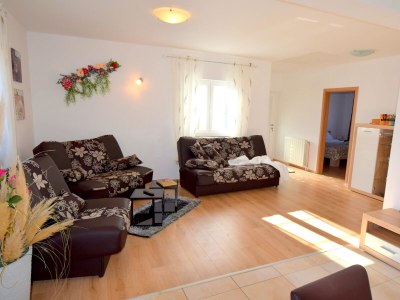 Apartment Two bedroom apartment with balcony and sea view Porat, Krk A-19348-b - Outdoor photo 5