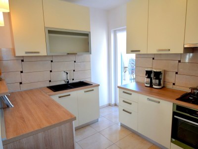 Apartment Two bedroom apartment with balcony and sea view Porat, Krk A-19348-b - Outdoor photo 9