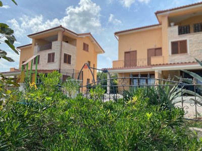 Apartment Two bedroom apartment with terrace and sea view Šilo, Krk A-18685-a - Outdoor photo 6