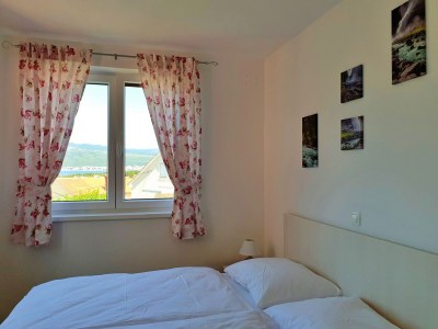 Apartment Two bedroom apartment with terrace and sea view Šilo, Krk A-18685-a - Outdoor photo 17