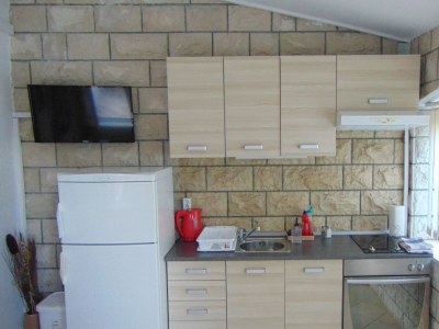 Apartment Two bedroom apartment near beach Seget Donji, Trogir A-19351-b - Outdoor photo 7