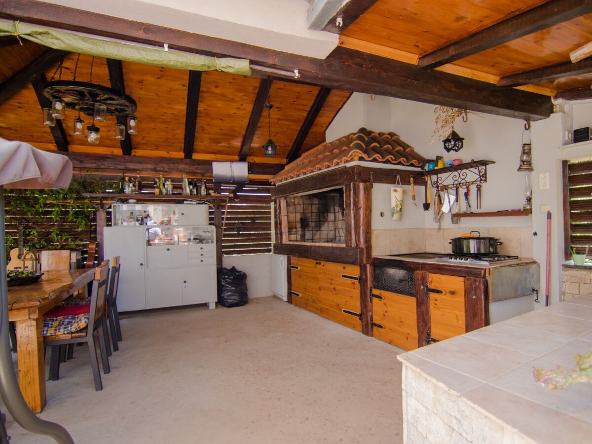 Apartment One bedroom apartment with terrace Milovcici, Krk A-19352-a - Outdoor photo 5