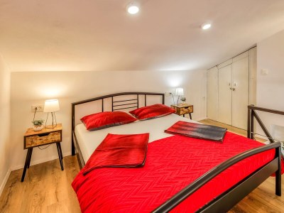 Apartment One bedroom apartment with terrace Milovcici, Krk A-19352-a - Outdoor photo 14