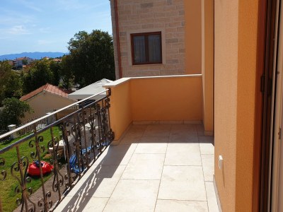 Apartment Two bedroom apartment with terrace and sea view Šilo, Krk A-18685-c - Outdoor photo 27