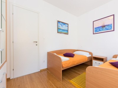 Apartment Two bedroom apartment with terrace Čižići, Krk A-19355-a - Outdoor photo 14