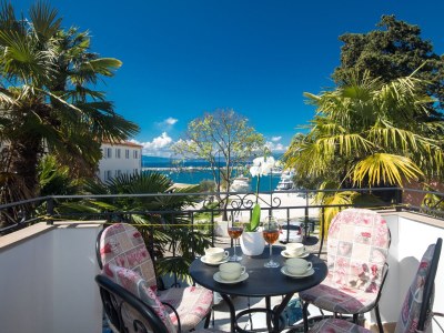 Apartment Two bedroom apartment with balcony and sea view Malinska, Krk A-19359-a - Outdoor photo 15