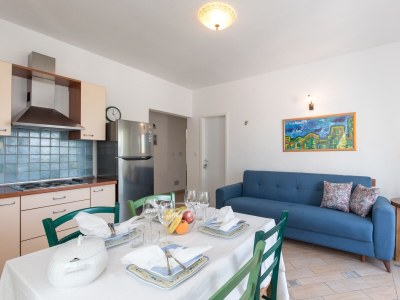 Apartment Two bedroom apartment with balcony and sea view Malinska, Krk A-19359-b - Outdoor photo 4