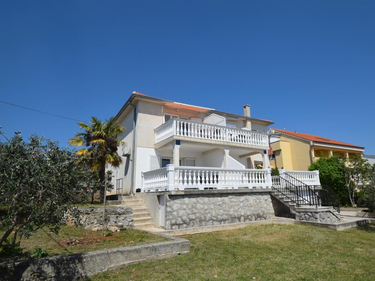 Apartment One bedroom apartment with terrace Krk A-19365-a - Outdoor photo 2