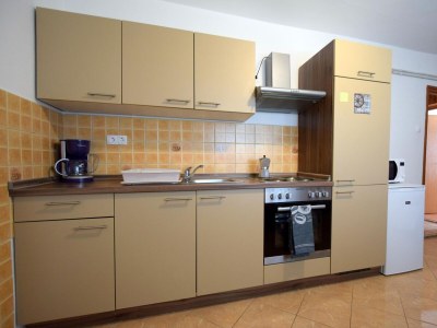 Apartment One bedroom apartment with terrace Krk A-19365-b - Outdoor photo 8