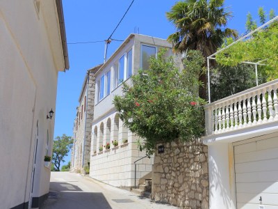 Apartment Two bedroom apartment near beach Brist, Makarska A-18859-a - Outdoor photo 3