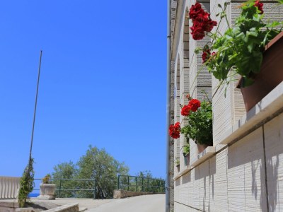 Apartment Two bedroom apartment near beach Brist, Makarska A-18859-a - Outdoor photo 8