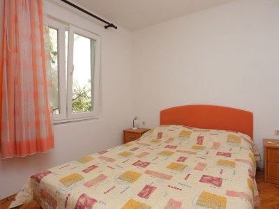 Apartment Two bedroom apartment near beach Brist, Makarska A-18859-a - Outdoor photo 14