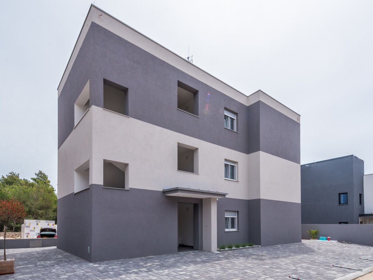 Apartment Two bedroom apartment with terrace Vir A-18881-a - Outdoor photo 2