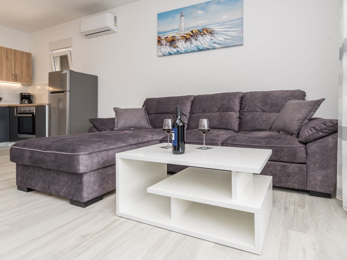 Apartment Two bedroom apartment with terrace Vir A-18881-a - Outdoor photo 5